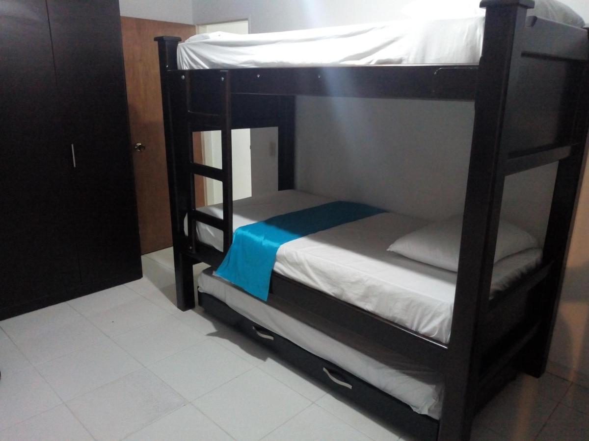 E2 Comodo Y Amplio Apartamento En Laureles Estadio 120 Mts2 メデジン エクステリア 写真
