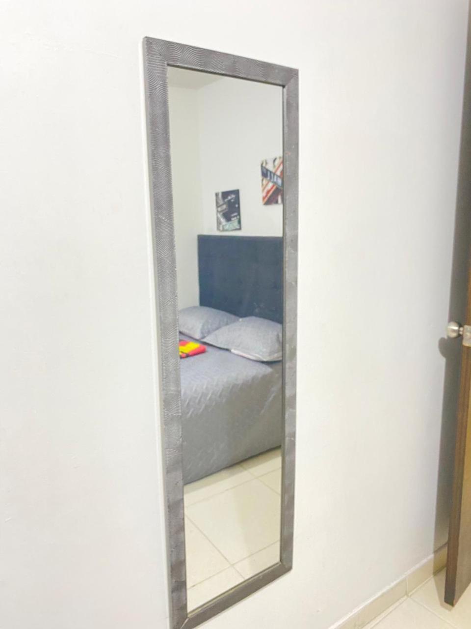 E2 Comodo Y Amplio Apartamento En Laureles Estadio 120 Mts2 メデジン エクステリア 写真